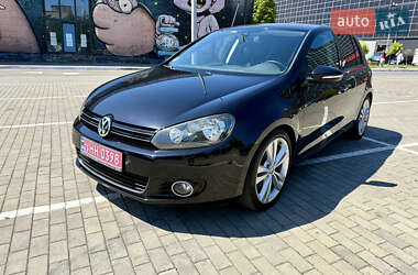 Хетчбек Volkswagen Golf 2010 в Луцьку