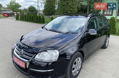 Універсал Volkswagen Golf 2008 в Ківерцях