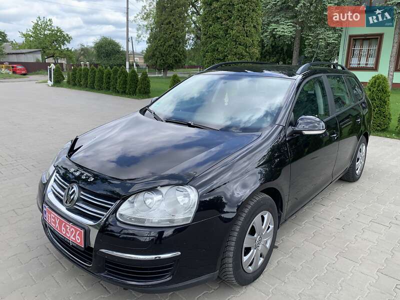 Універсал Volkswagen Golf 2008 в 