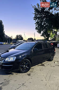 Універсал Volkswagen Golf 2008 в Броварах