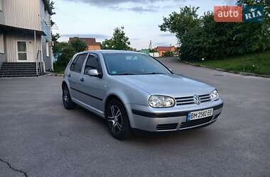 Хэтчбек Volkswagen Golf 2003 в Сумах