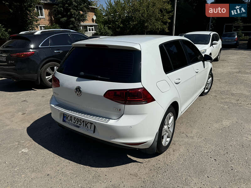 Хетчбек Volkswagen Golf 2013 в Харкові