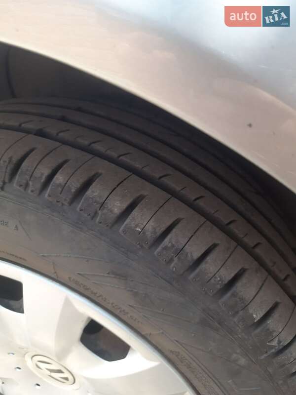 Универсал Volkswagen Golf 2002 в Знаменке