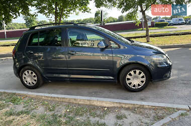 Хетчбек Volkswagen Golf 2008 в Слов'янську