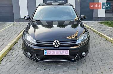 Хэтчбек Volkswagen Golf 2009 в Львове