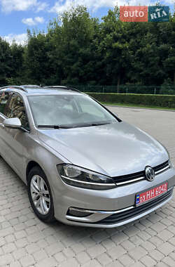 Універсал Volkswagen Golf 2019 в 