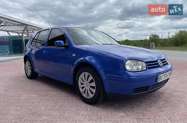 Хэтчбек Volkswagen Golf 2000 в Ровно