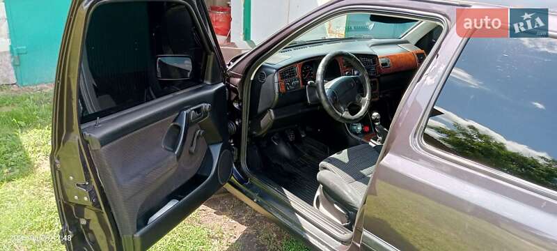 Хэтчбек Volkswagen Golf 1993 в Березане фото 9 Хэтчбек Volkswagen Golf 1993 в Березане