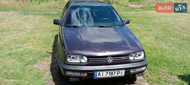 Хэтчбек Volkswagen Golf 1993 в Березане фото 4 Хэтчбек Volkswagen Golf 1993 в Березане