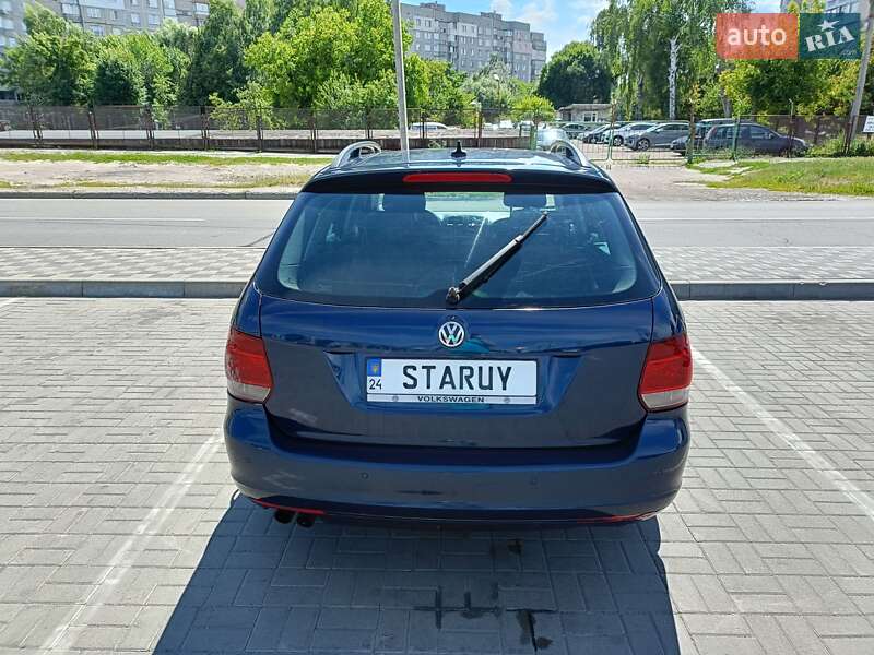 Универсал Volkswagen Golf 2011 в Черкассах