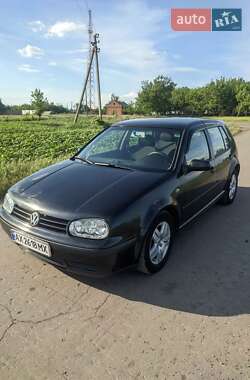 Хетчбек Volkswagen Golf 2003 в Карлівці