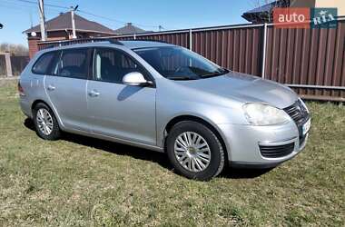 Универсал Volkswagen Golf 2007 в Киеве