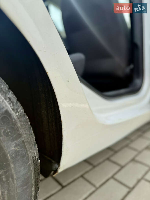 Хетчбек Volkswagen Golf 2006 в Славуті