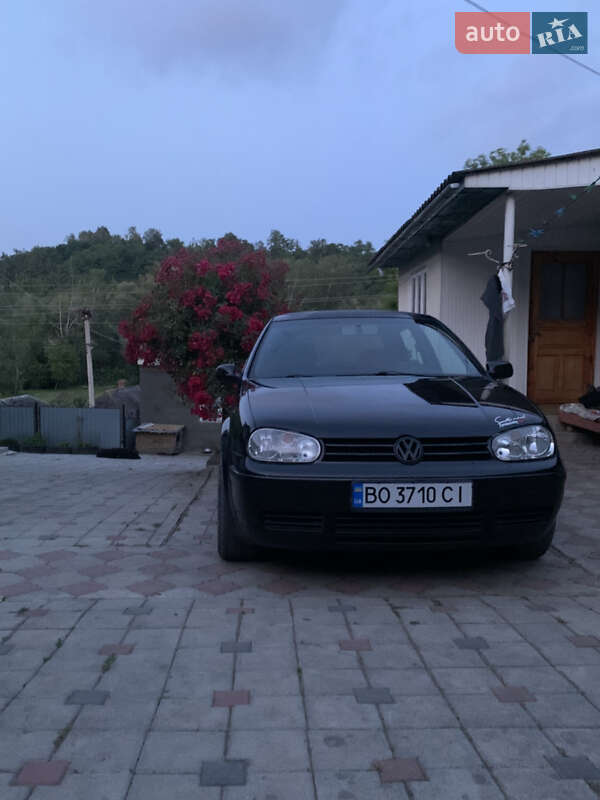 Volkswagen Golf 1999