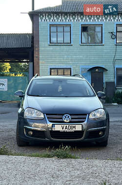 Универсал Volkswagen Golf 2009 в Ровно