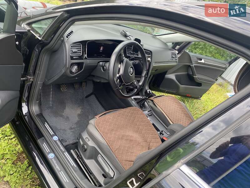 Универсал Volkswagen Golf 2018 в Крюковщине