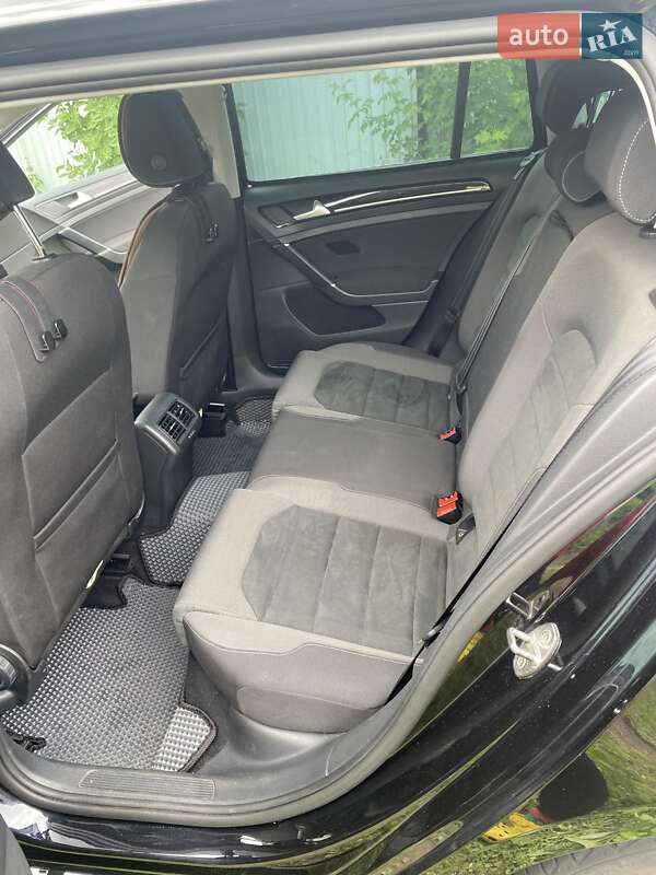 Универсал Volkswagen Golf 2018 в Крюковщине