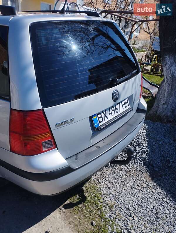 Універсал Volkswagen Golf 1999 в Чемерівцях