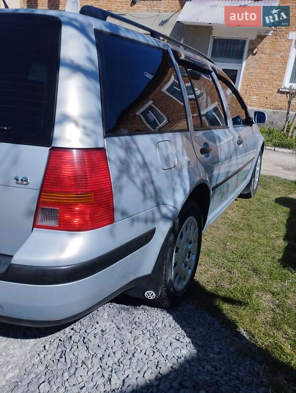 Універсал Volkswagen Golf 1999 в Чемерівцях