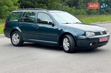 Універсал Volkswagen Golf 2002 в Красилові