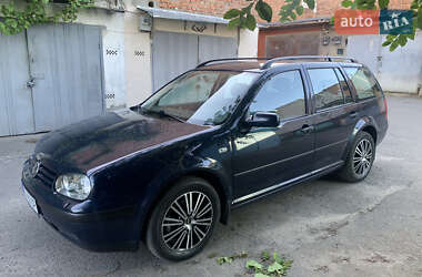 Универсал Volkswagen Golf 2002 в Хмельницком