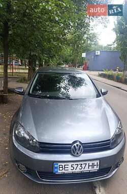 Хэтчбек Volkswagen Golf 2010 в Южноукраинске