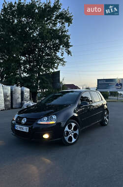 Хэтчбек Volkswagen Golf 2006 в Виноградове