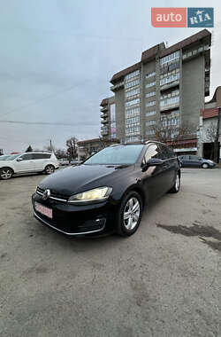 Універсал Volkswagen Golf 2014 в Надвірній