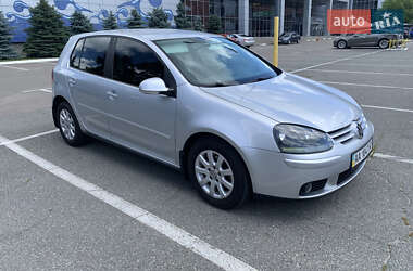 Хетчбек Volkswagen Golf 2008 в Броварах