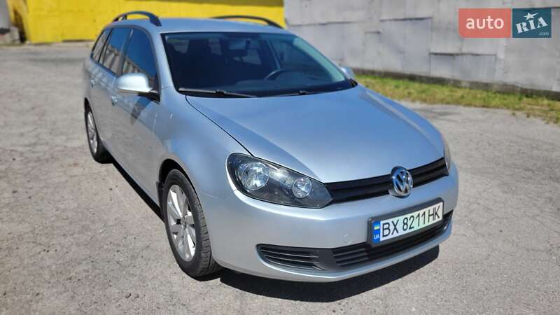 Універсал Volkswagen Golf 2011 в Хмельницькому