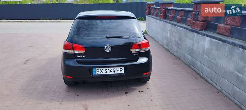 Хетчбек Volkswagen Golf 2010 в Хмельницькому
