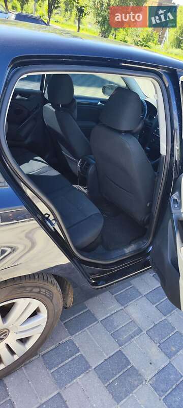 Хетчбек Volkswagen Golf 2010 в Хмельницькому