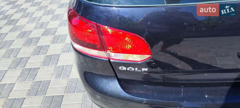 Хетчбек Volkswagen Golf 2010 в Хмельницькому