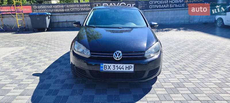 Хетчбек Volkswagen Golf 2010 в Хмельницькому