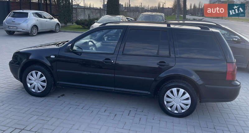 Універсал Volkswagen Golf 2001 в Кам'янець-Подільському