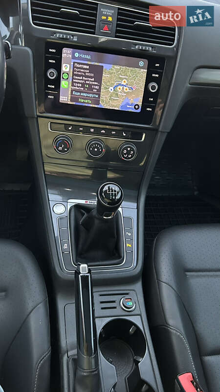 Універсал Volkswagen Golf 2018 в Кропивницькому