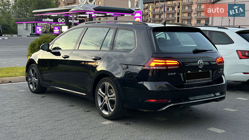 Універсал Volkswagen Golf 2018 в Кропивницькому