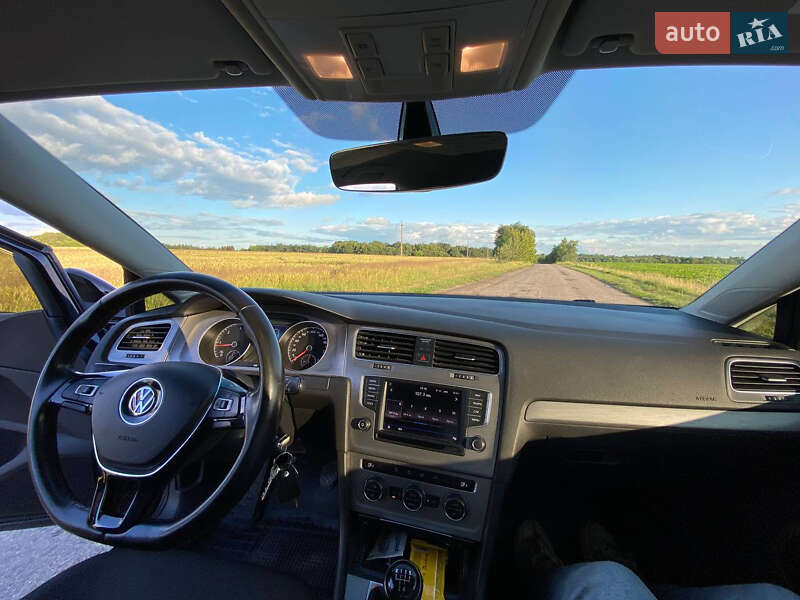 Універсал Volkswagen Golf 2016 в Недригайліву