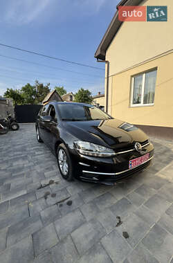 Универсал Volkswagen Golf 2019 в Ровно