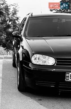Универсал Volkswagen Golf 2001 в Тернополе