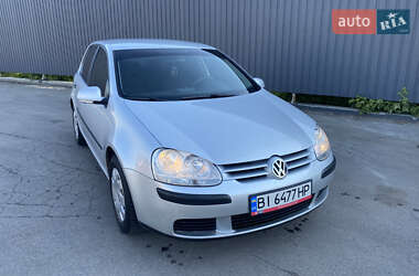 Хэтчбек Volkswagen Golf 2005 в Полтаве