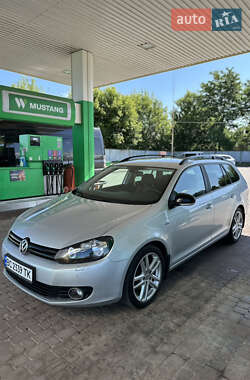 Универсал Volkswagen Golf 2013 в Львове
