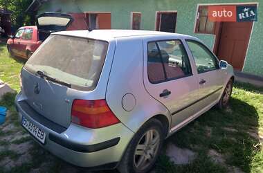 Хэтчбек Volkswagen Golf 2001 в Чорткове