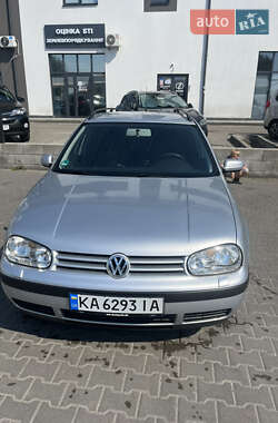 Универсал Volkswagen Golf 2001 в Киеве
