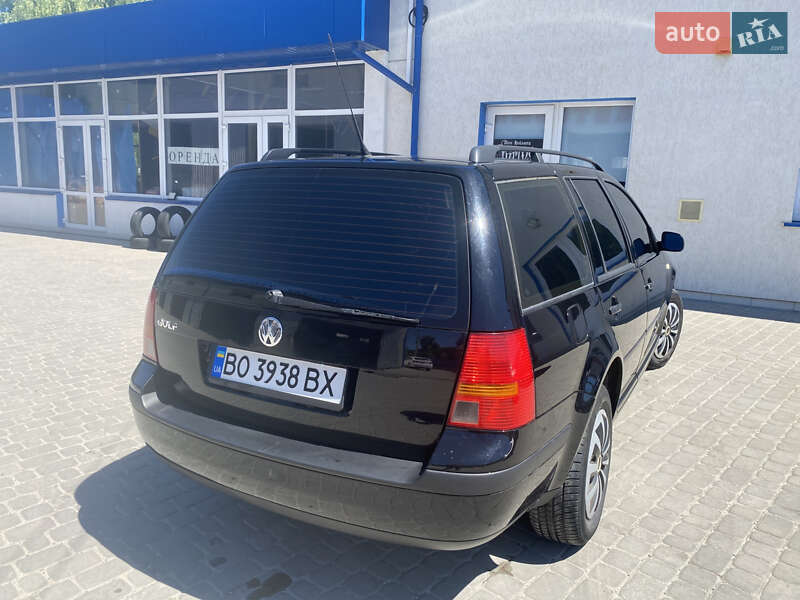 Универсал Volkswagen Golf 1999 в Кременце