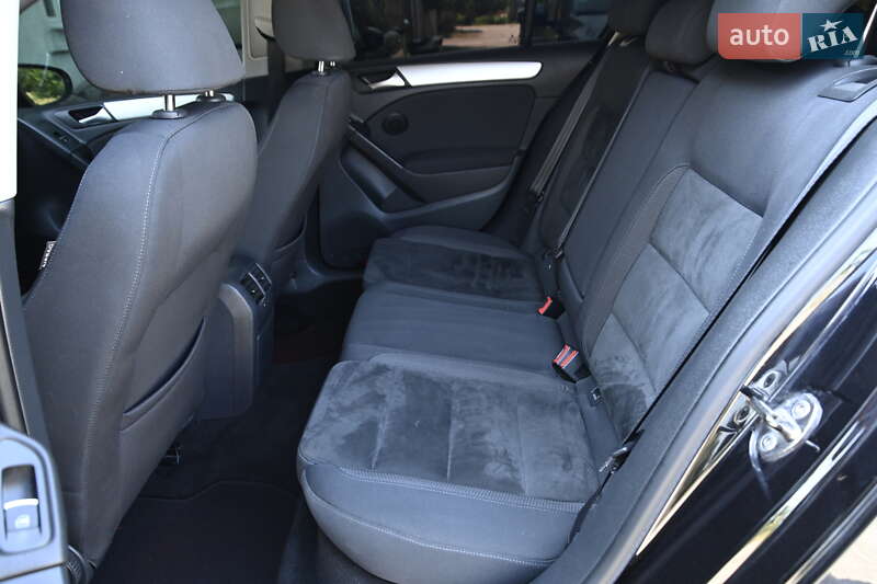 Хетчбек Volkswagen Golf 2009 в Бердичеві