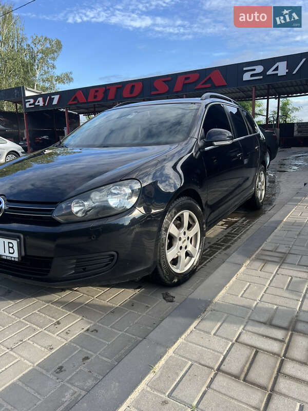 Універсал Volkswagen Golf 2009 в Славуті