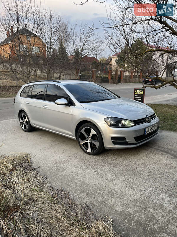 Универсал Volkswagen Golf 2016 в 