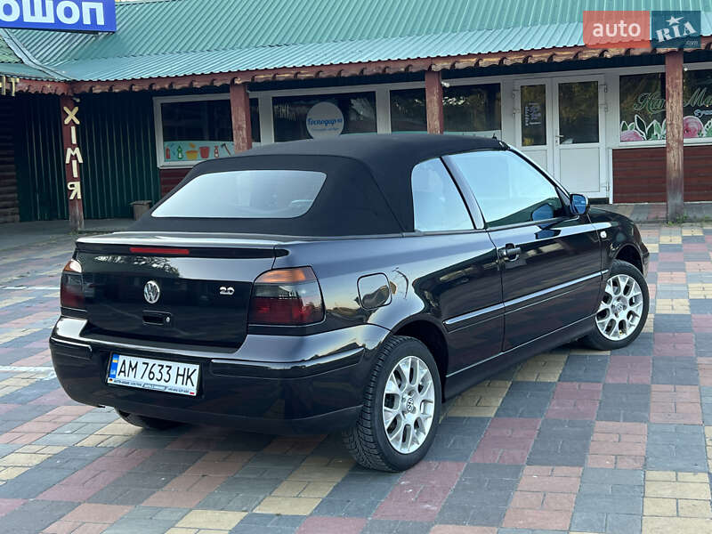 Кабриолет Volkswagen Golf 2001 в Бердичеве