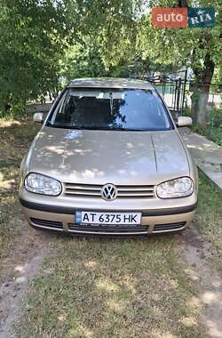 Хэтчбек Volkswagen Golf 2001 в Коломые